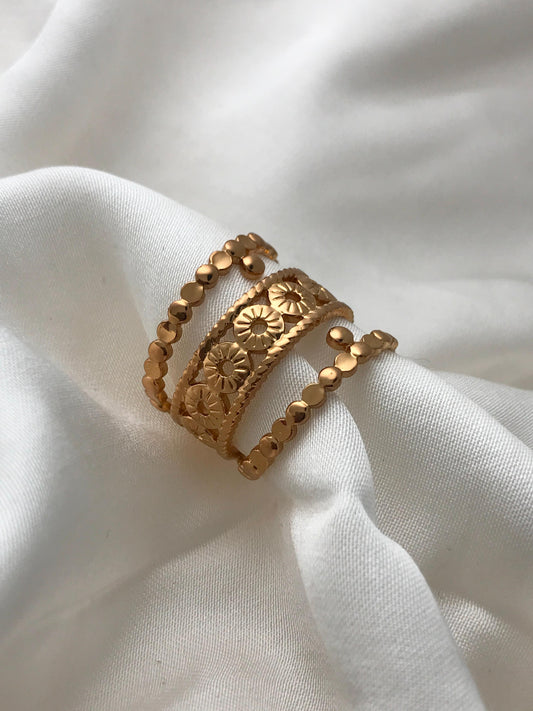 Daisy Motif Band Ring
